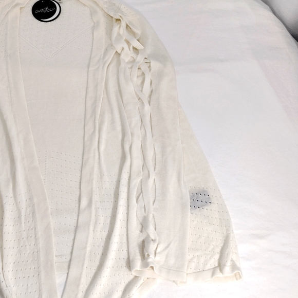 August Moon Cream Rayon Thin Knit Eyelet Criss Cross Cut-Out Sleeve Cardigan - Picture 11 of 14